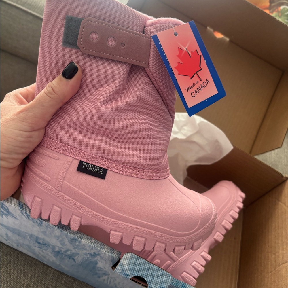 Tundra Pink Winter Footwear